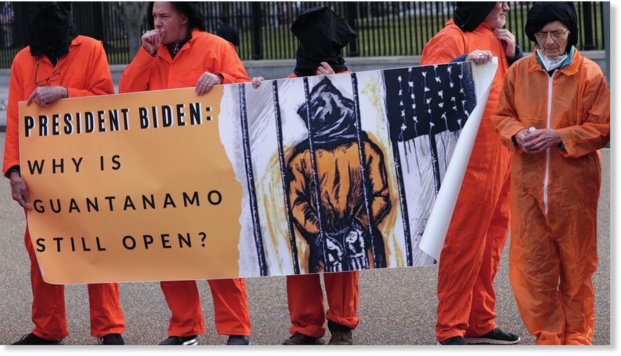 Clic para aumentar Guantánamo Bay