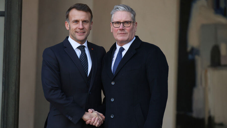 Macron Starmer