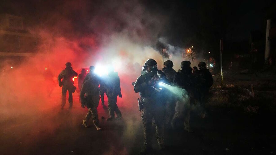 ice raid night