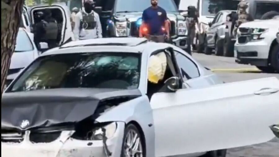 Crash Los Angeles ICE