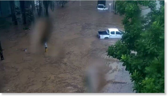 Streets flooded by heavy rains in Medellín.