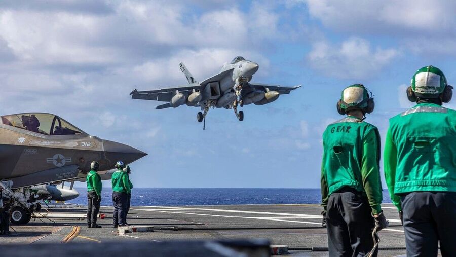 USS Abraham Lincoln