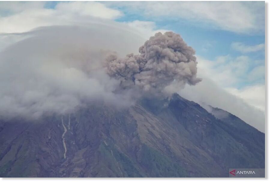 Volcanic smoke rises from Mount Semeru’s crater as seen from Supiturang Village, Lumajang, East Java, Wednesday (Feb. 25, 2026).