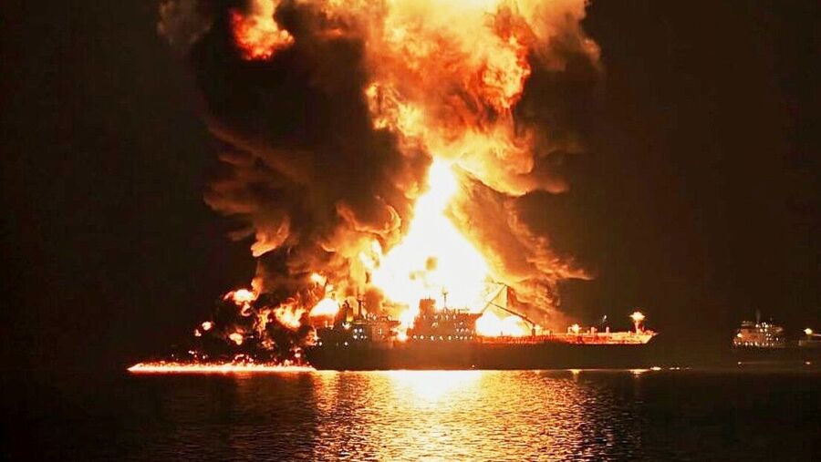 oil tanker