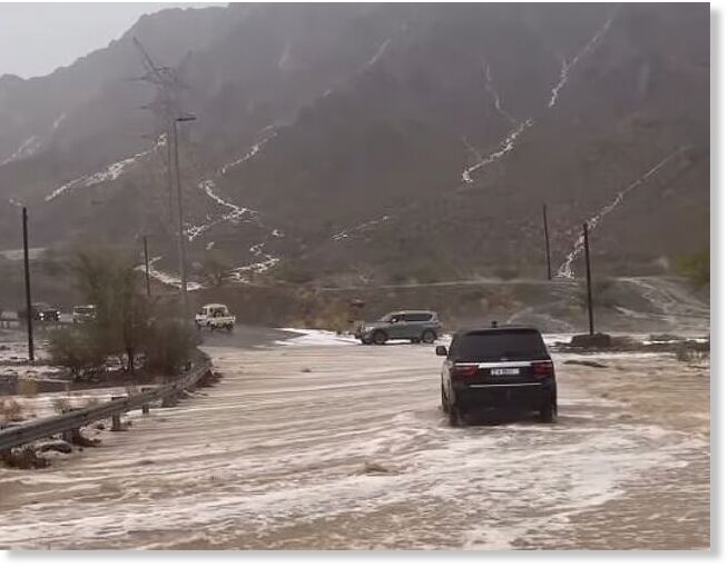 Flash flood warning in UAE as intense rain continue