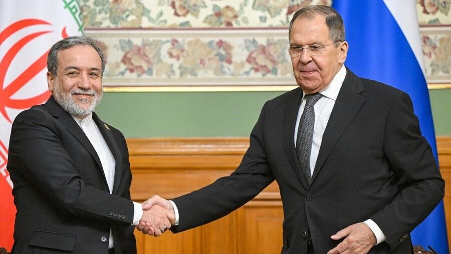 Araghchi y Lavrov