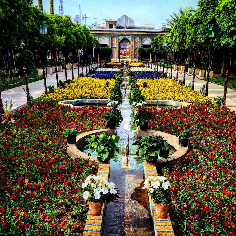 Clic para aumentar Narenjestan Ghavam garden Iran.