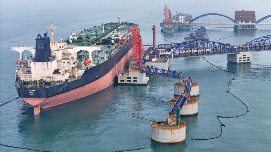 Chinese port