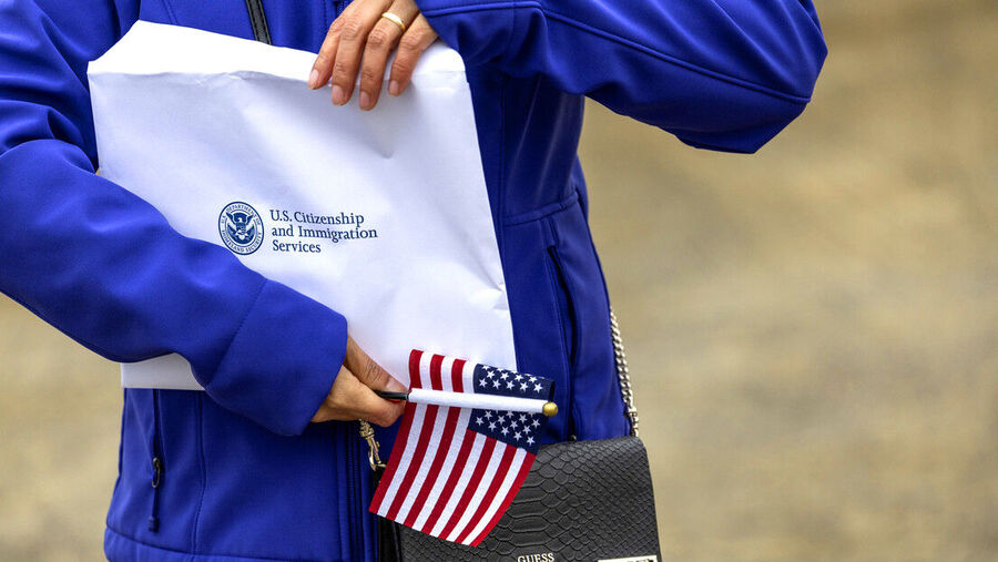 Clic para aumentar US Citizenship