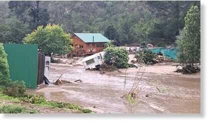 With the Keurbooms River flowing strongly, approximately 70 people have become stranded in the area. Photo: GRDM