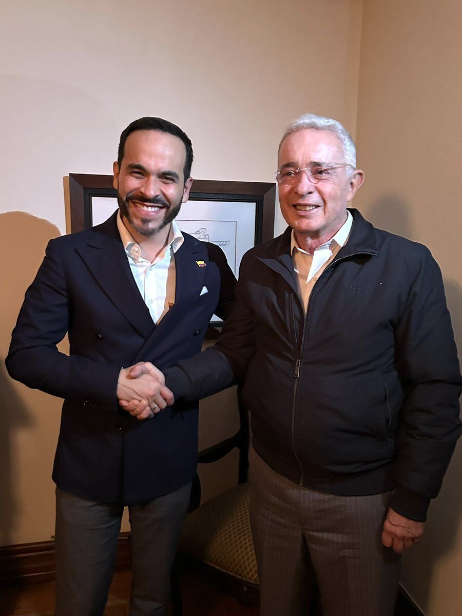 De la Espirella Álvaro Uribe