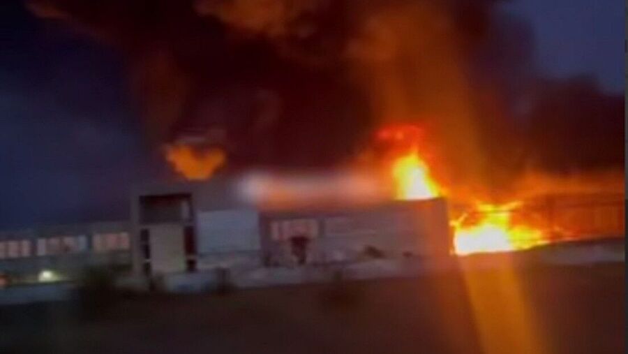 Clic para aumentar Explosion Ukraine