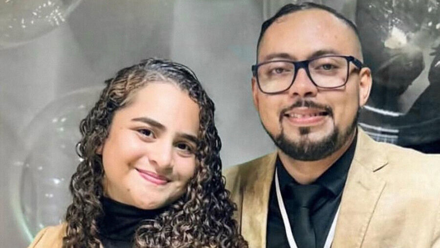 Clic para aumentar Wenderson Lima de Souza y Arielly Kamyla Moraes de Souza
