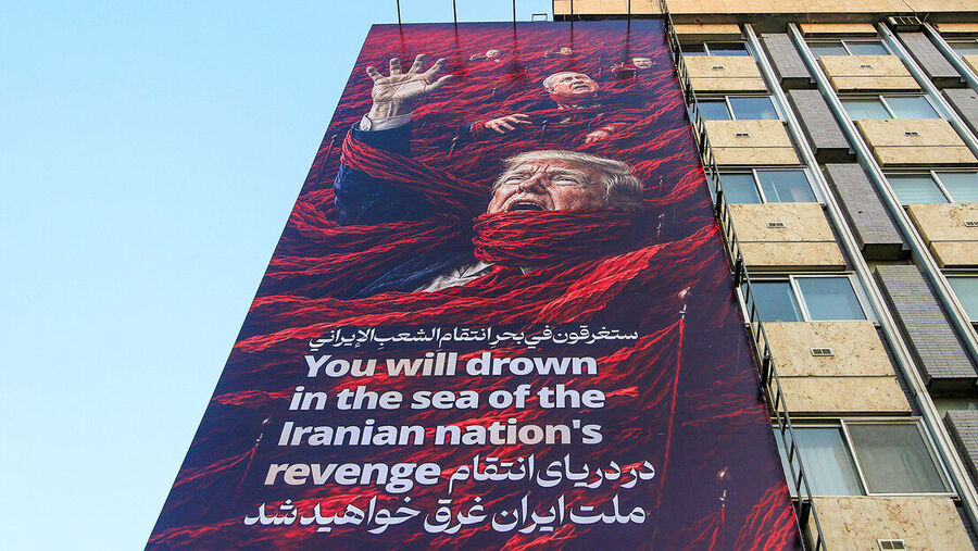 Clic para aumentar Iran Banner