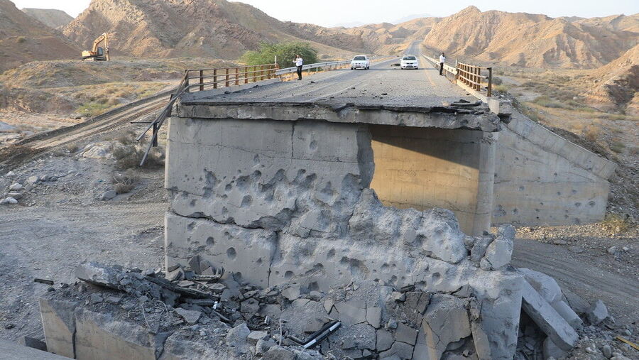 Clic para aumentar Iran Bridge