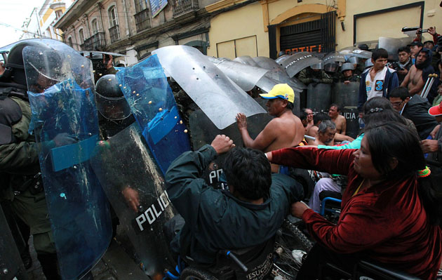 Protesta discapacitados en Bolivia2