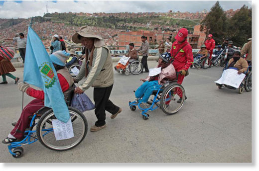 Protesta discapacitados en Bolivia4