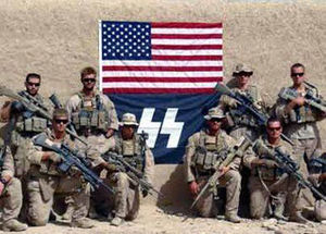 «Marines» de EEUU posan y vanaglorian el símbolo de la SS nazi