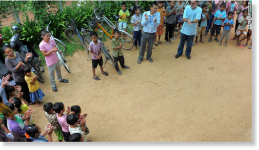 niños muertos en Camboya