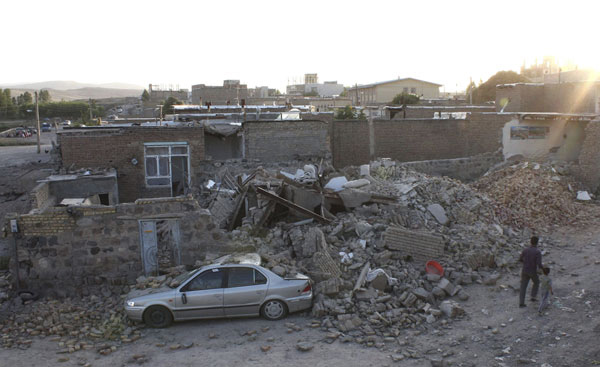 Dos terremotos en Irán