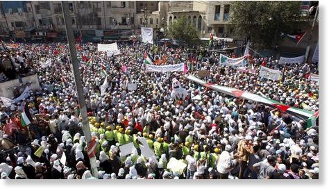 Multitudinaria protesta en Jordania