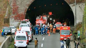Tunel japon derrumbe