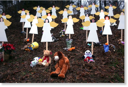 ositos de peluche en memoria a los niños de Sandy Hook