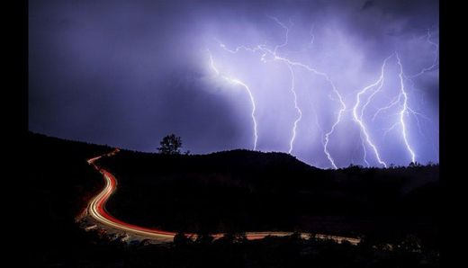 Clic para aumentar tormenta eléctrica